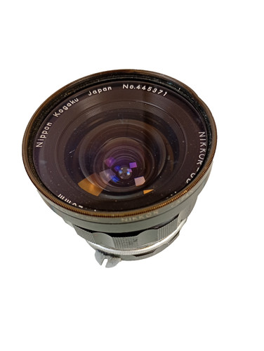 Nikon nikkor auto mm - 20,