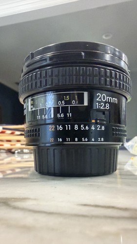 Nikon nikkor 20mm 8 - 20mm, d