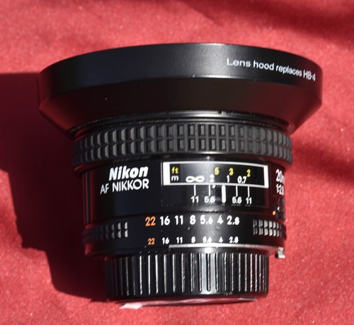 Objectif ultra grand angle - ultra,